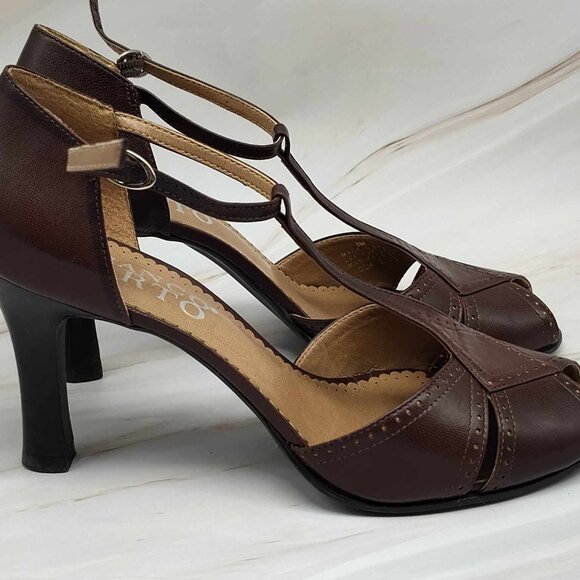 Franco Sarto heels, brown leather size 8 - Picture 2 of 6